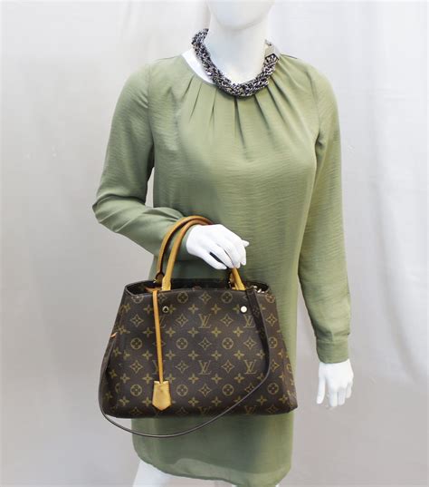 louis vuitton montaigne mm canvas shoulder hand bag monogram